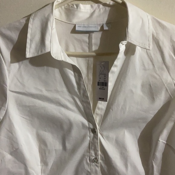 Brand new white long sleeve blouse 24 hour price drop - Picture 6 of 6